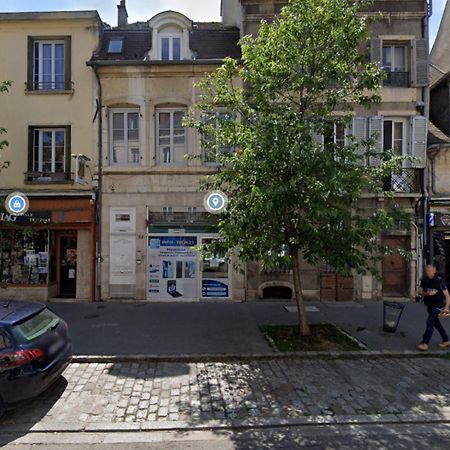 Grand T1 Au Calme - Dijon Centre Appartement Buitenkant foto